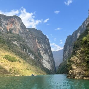 6 Days Hanoi- Ha Giang- Cao Bang: visit Tu San Canyon, Dong Van and Ban Gioc Waterfall