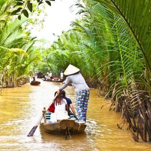 Mekong Delta Small-Group Tour to Vinh Trang Pagoda & Coconut Land